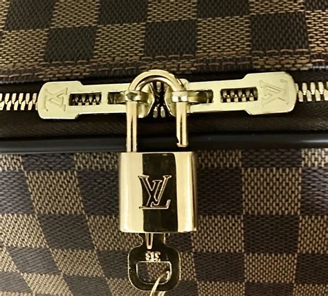 louis vuitton speedy lock|louis vuitton golf club.